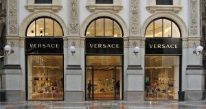Milan’s Via Della Spiga, the first Versace boutique