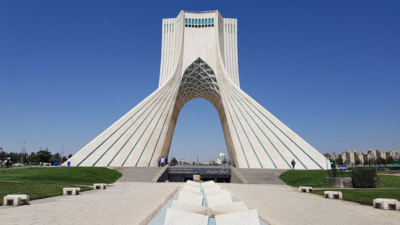 برج آزادی اثر معمار حسین امانت